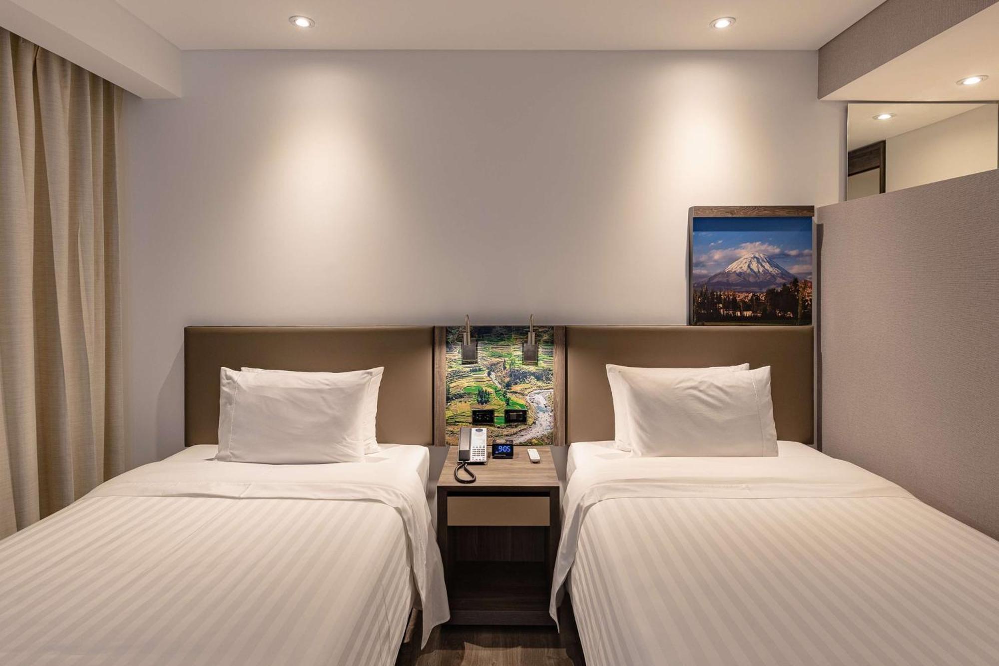 Hampton By Hilton Arequipa Hotel Exterior photo