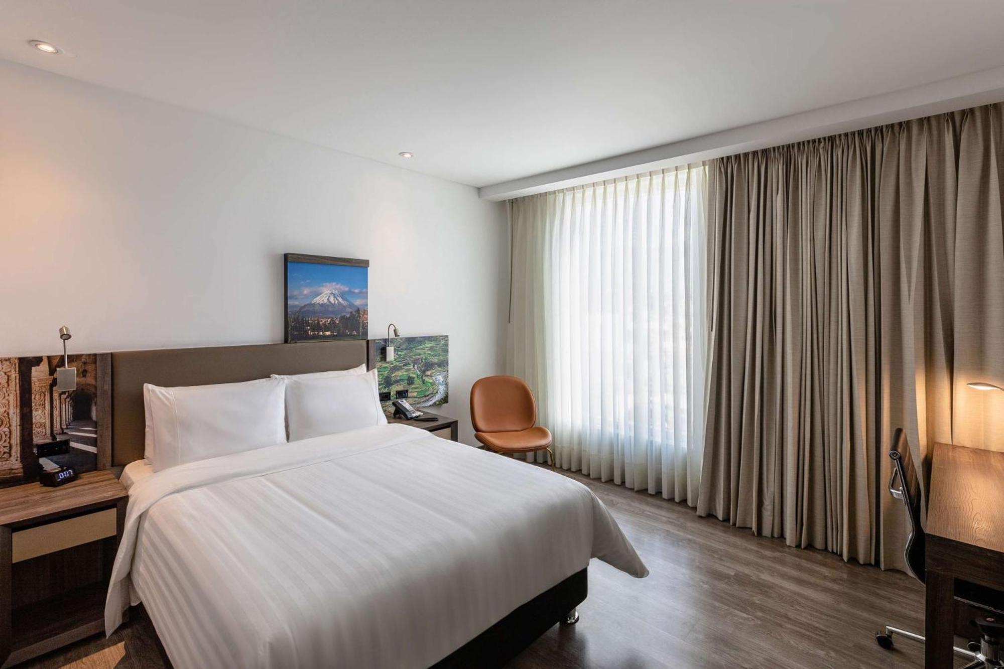 Hampton By Hilton Arequipa Hotel Exterior photo