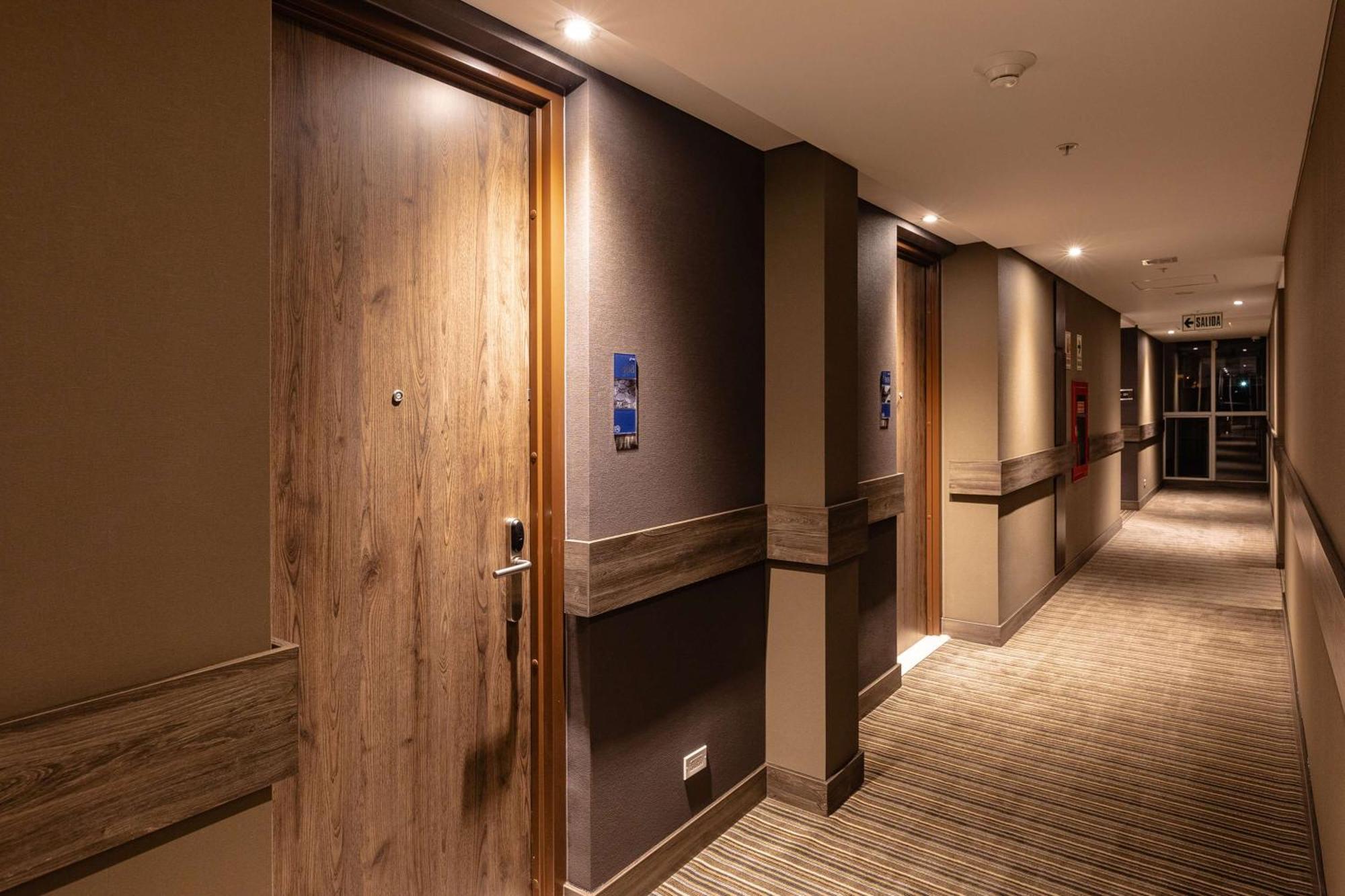 Hampton By Hilton Arequipa Hotel Exterior photo