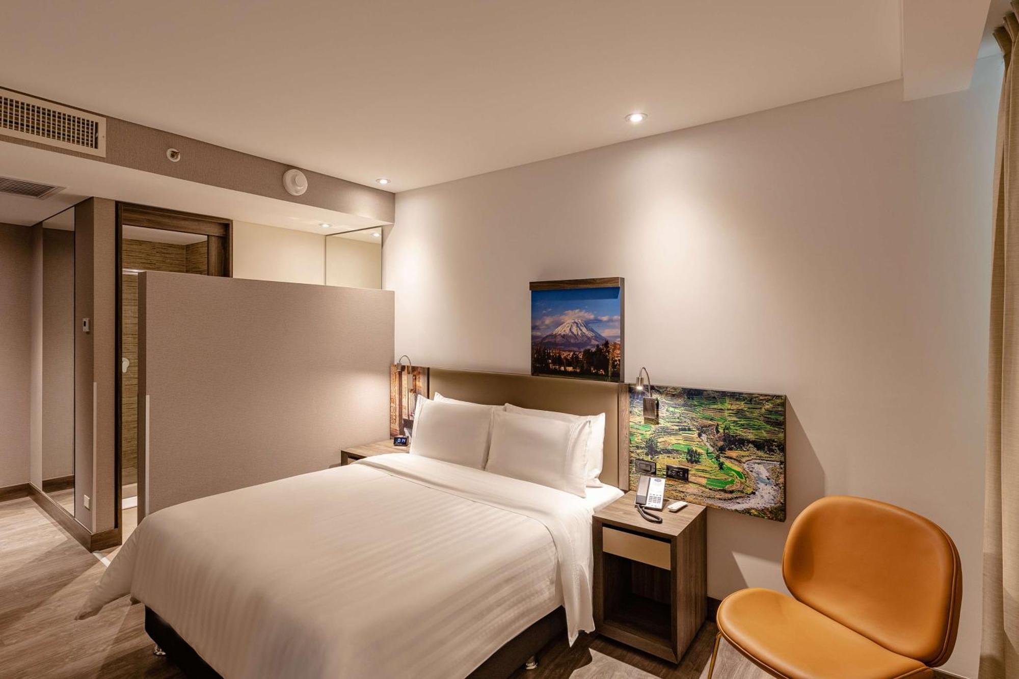 Hampton By Hilton Arequipa Hotel Exterior photo